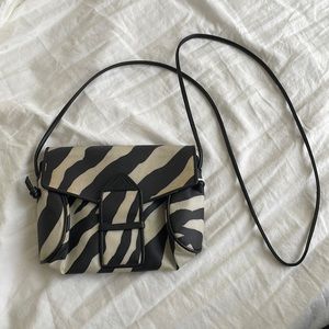 Vintage Liz Claiborne zebra crossbody